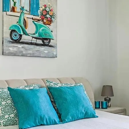 Lelleholiday Sunny Day/corner/olive Apartman * Balatonlelle