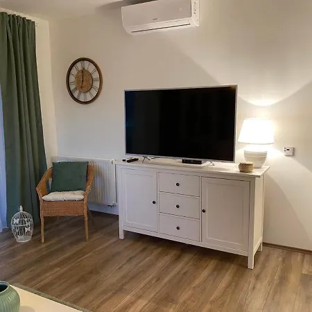 Lelleholiday Sunny Day/corner/olive Apartman Apartman Balatonlelle