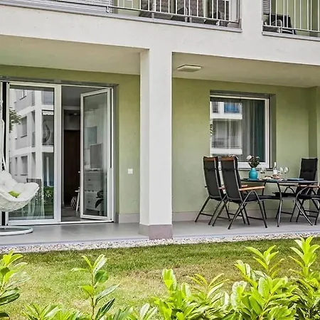 Lelleholiday Sunny Day/corner/olive Apartman *